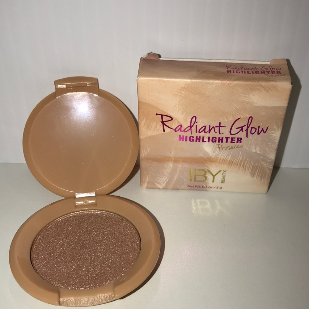IBY Radiant Glow Highlighter in Prosecco NIEW